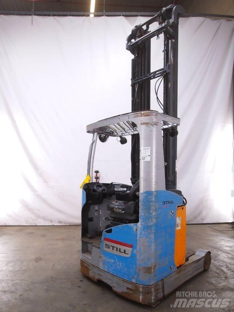 Still FM-X17 Reachtruck voor hoog niveau