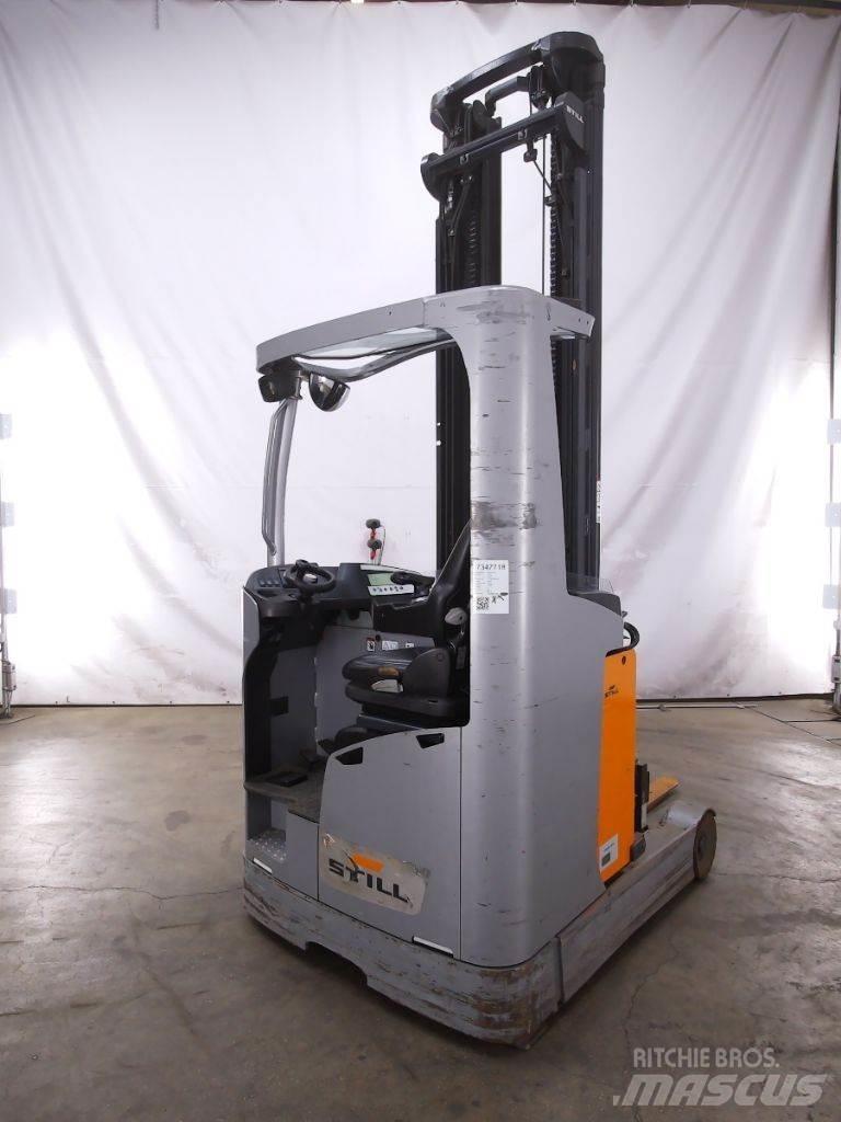 Still FM-X17 Reachtruck voor hoog niveau