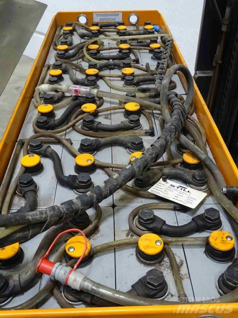 Still FM-X17 Reachtruck voor hoog niveau