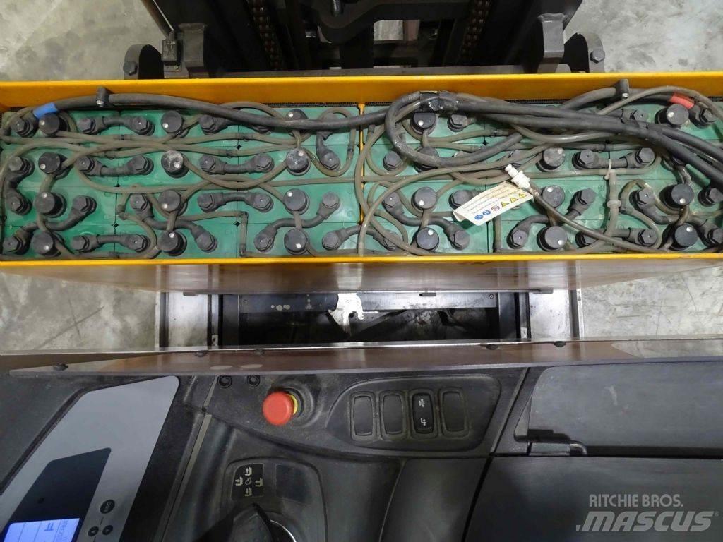 Still FM-X17 Reachtruck voor hoog niveau