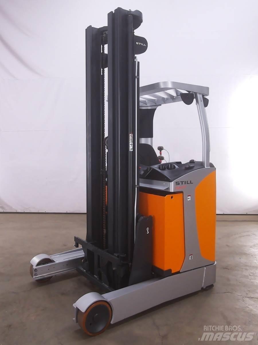 Still FM-X17 Reachtruck voor hoog niveau