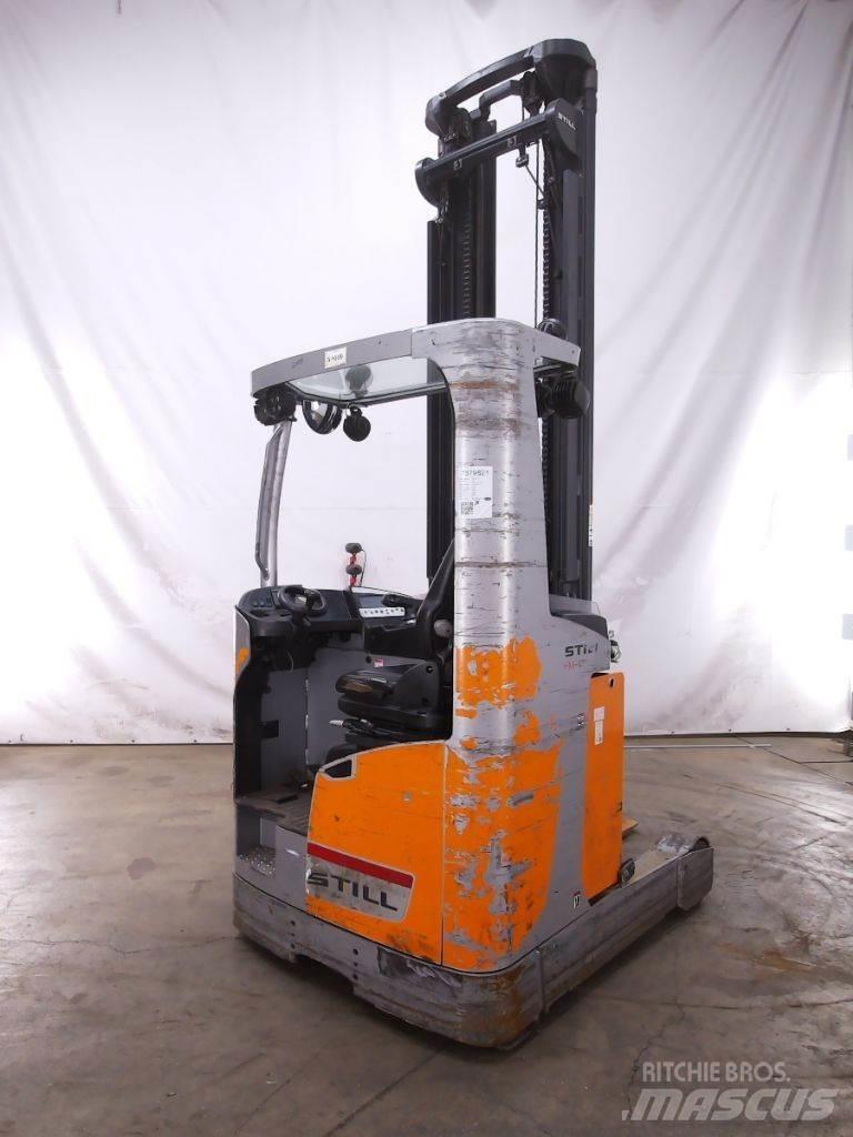 Still FM-X17 Reachtruck voor hoog niveau