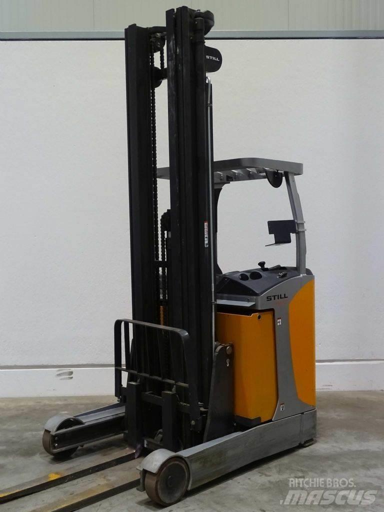 Still FM-X17 Reachtruck voor hoog niveau