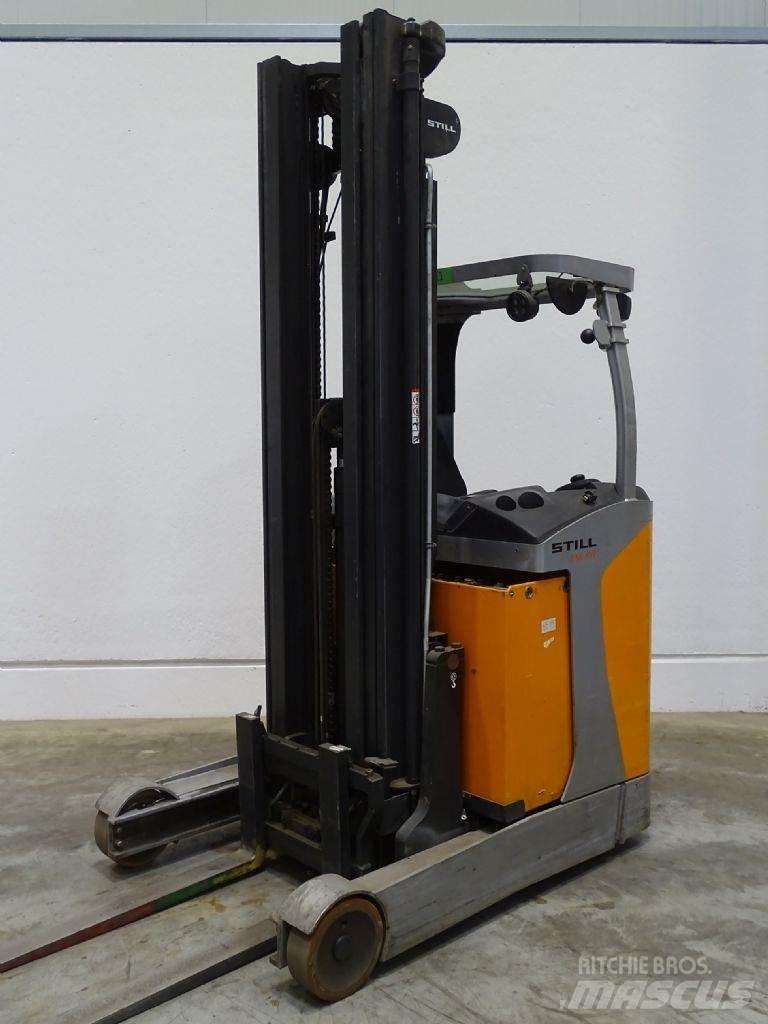 Still FM-X17 Reachtruck voor hoog niveau
