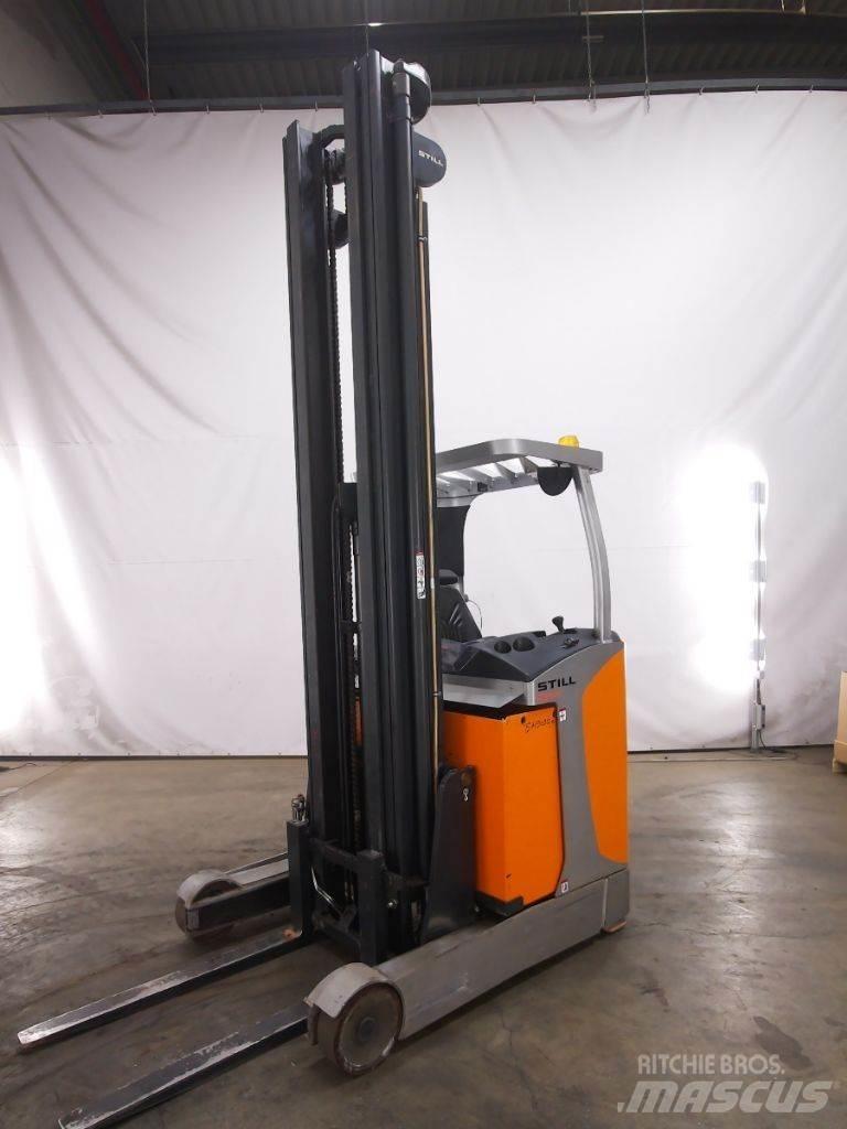 Still FM-X17 Reachtruck voor hoog niveau