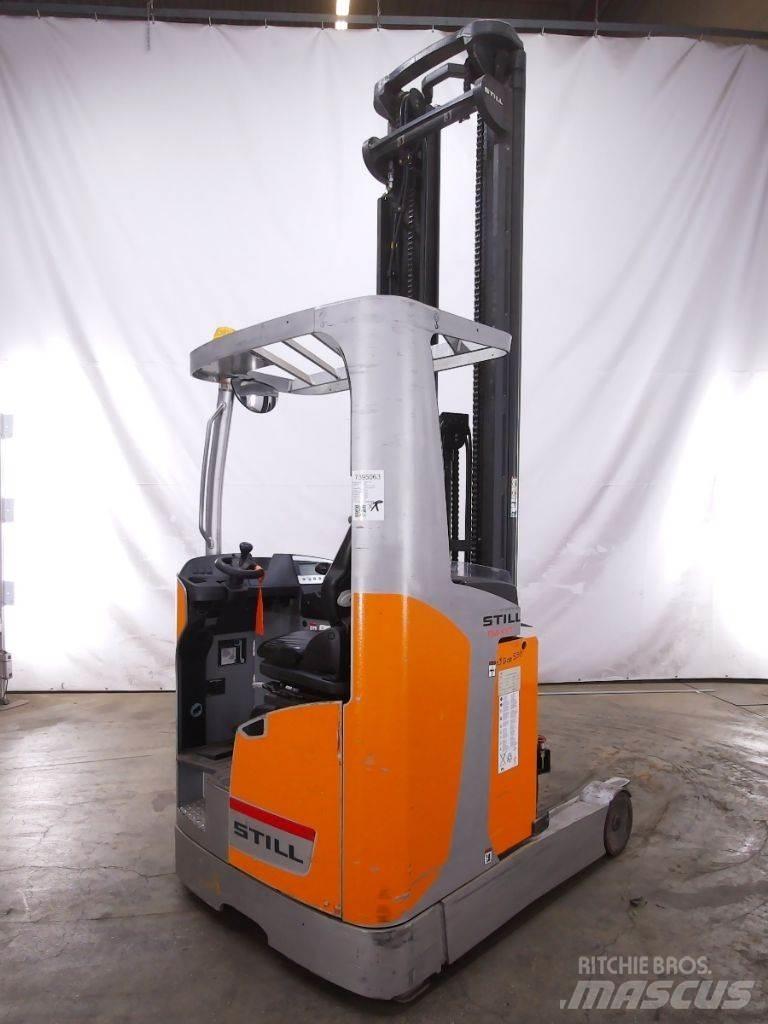 Still FM-X17 Reachtruck voor hoog niveau