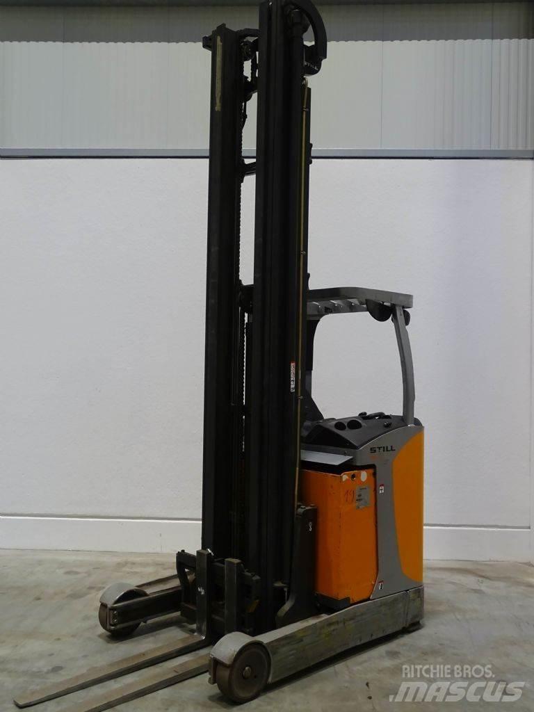Still FM-X17 Reachtruck voor hoog niveau