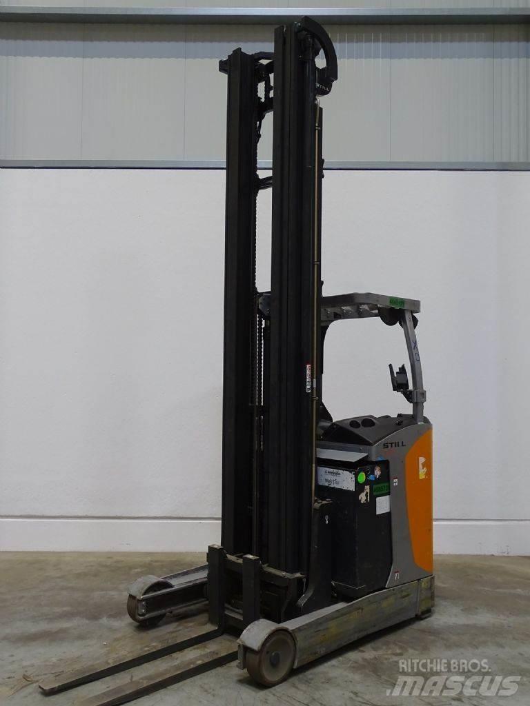 Still FM-X17 Reachtruck voor hoog niveau