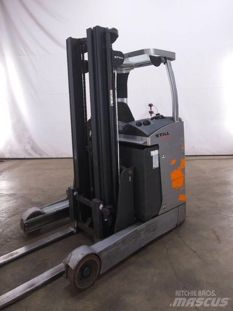 Still FM-X17 Reachtruck voor hoog niveau