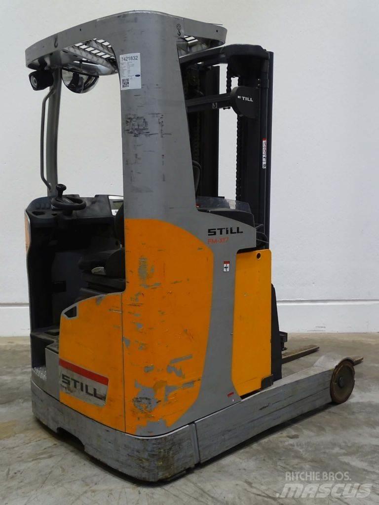 Still FM-X17 Reachtruck voor hoog niveau