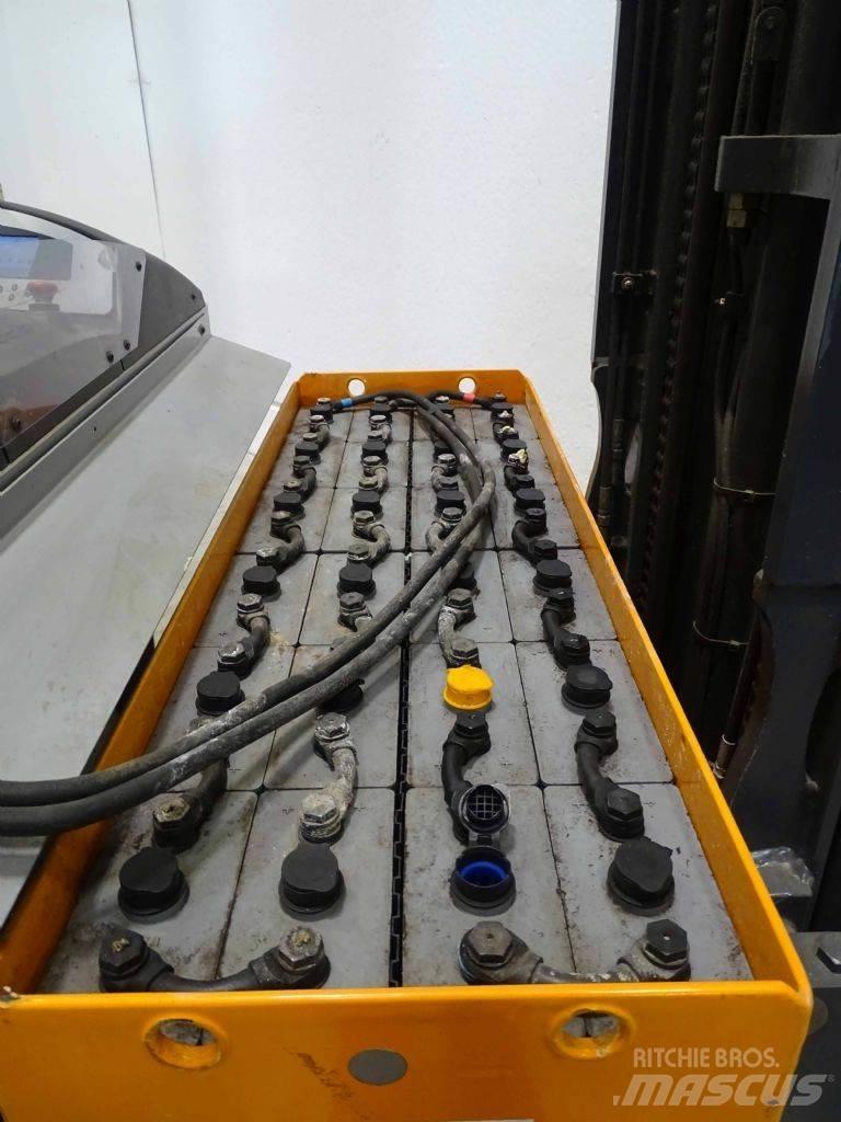 Still FM-X17 Reachtruck voor hoog niveau