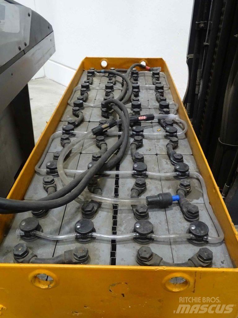 Still FM-X17 Reachtruck voor hoog niveau