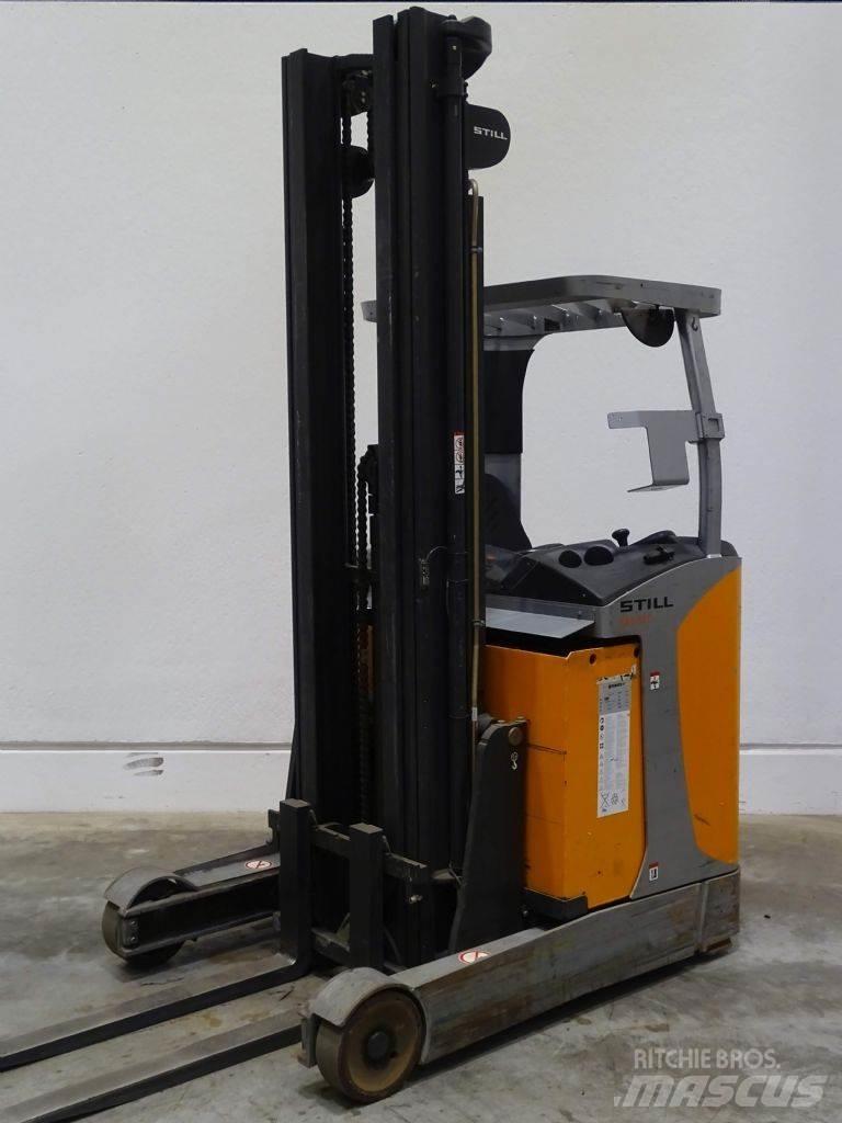 Still FM-X17 Reachtruck voor hoog niveau