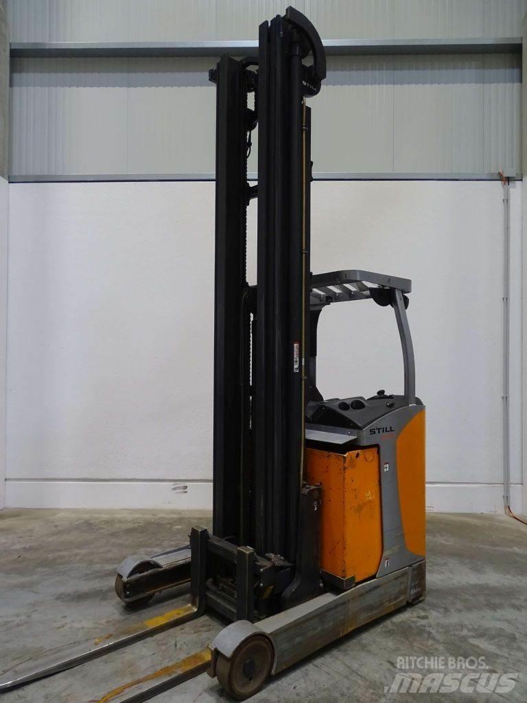 Still FM-X17 Reachtruck voor hoog niveau