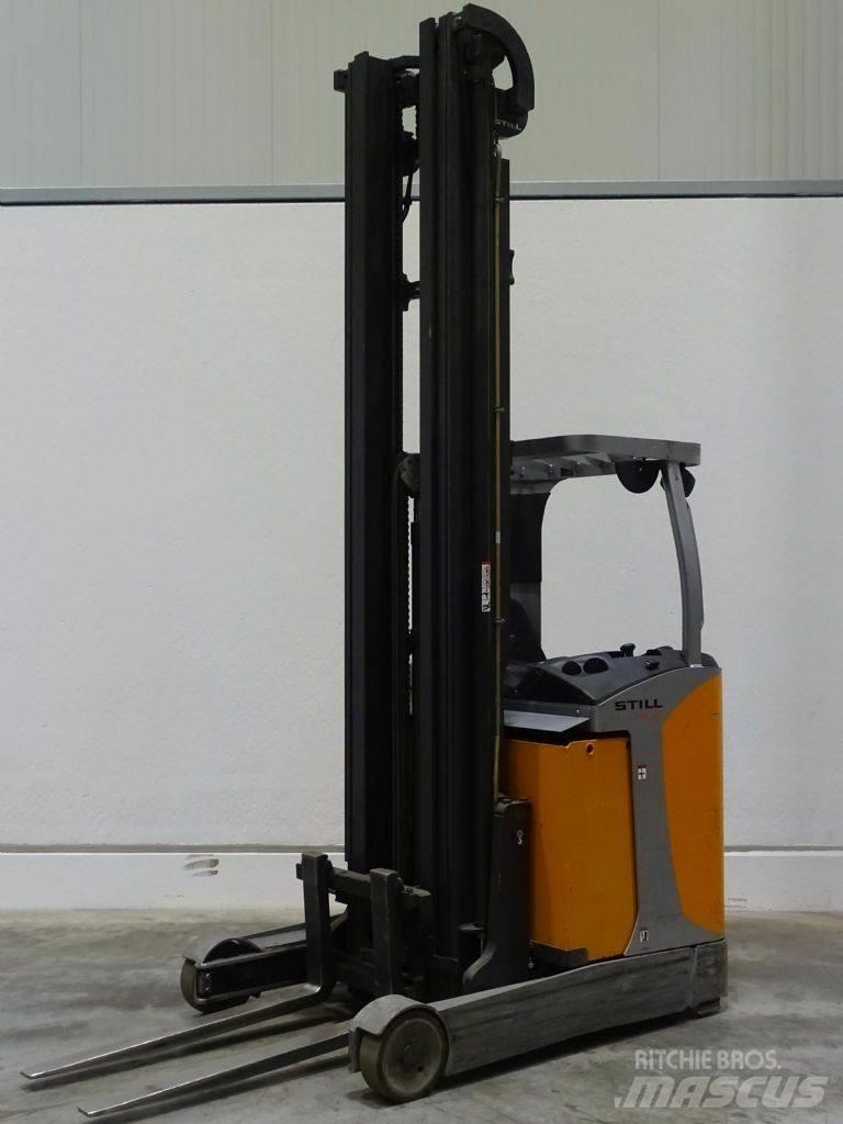 Still FM-X17 Reachtruck voor hoog niveau