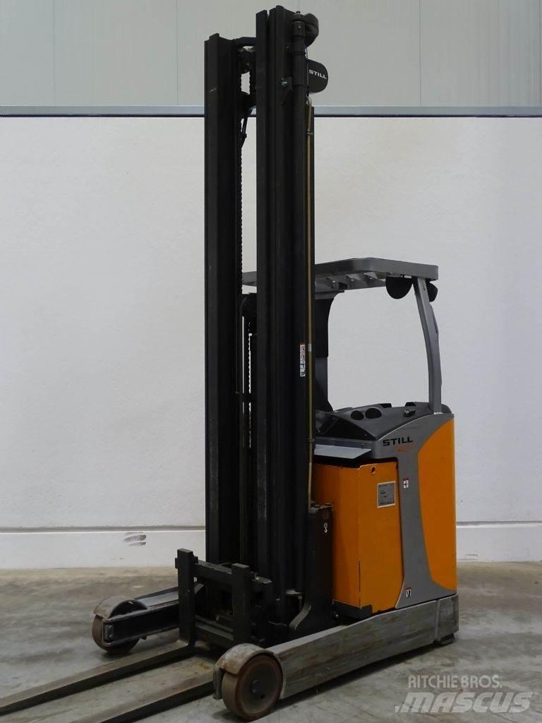 Still FM-X17 Reachtruck voor hoog niveau