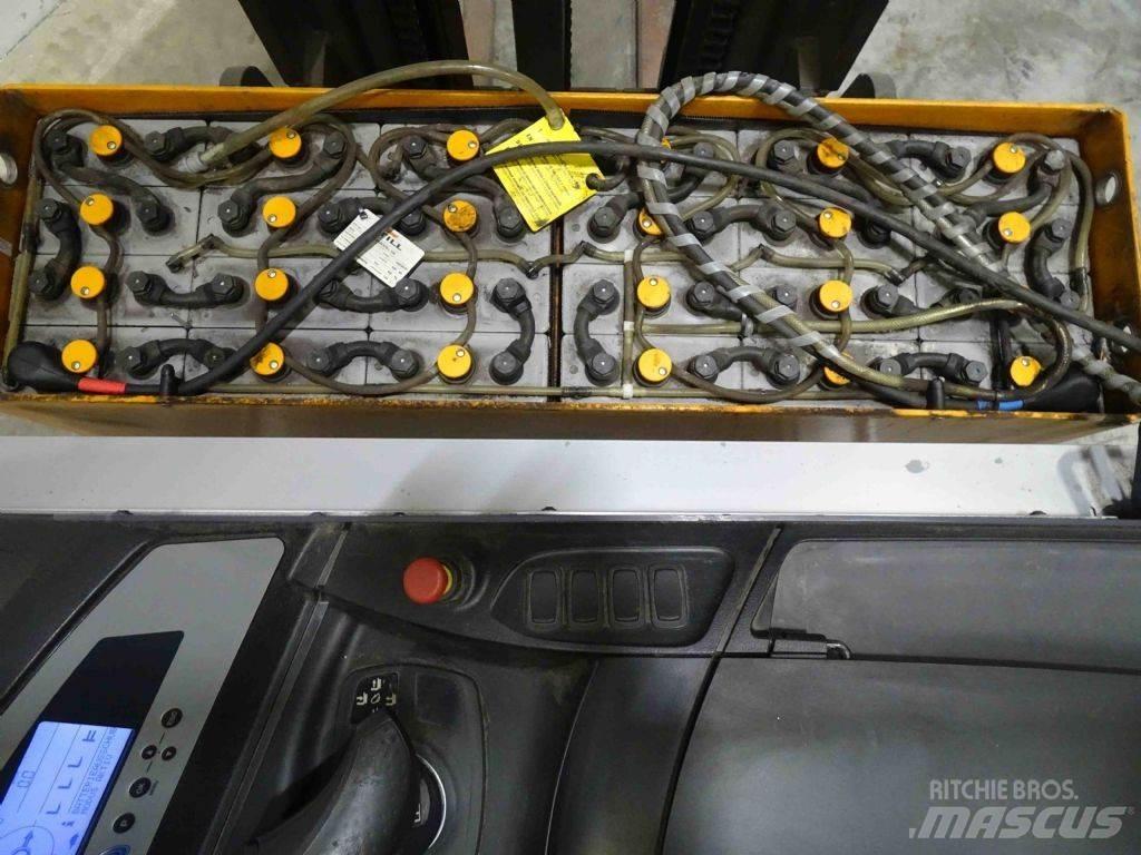 Still FM-X17 Reachtruck voor hoog niveau