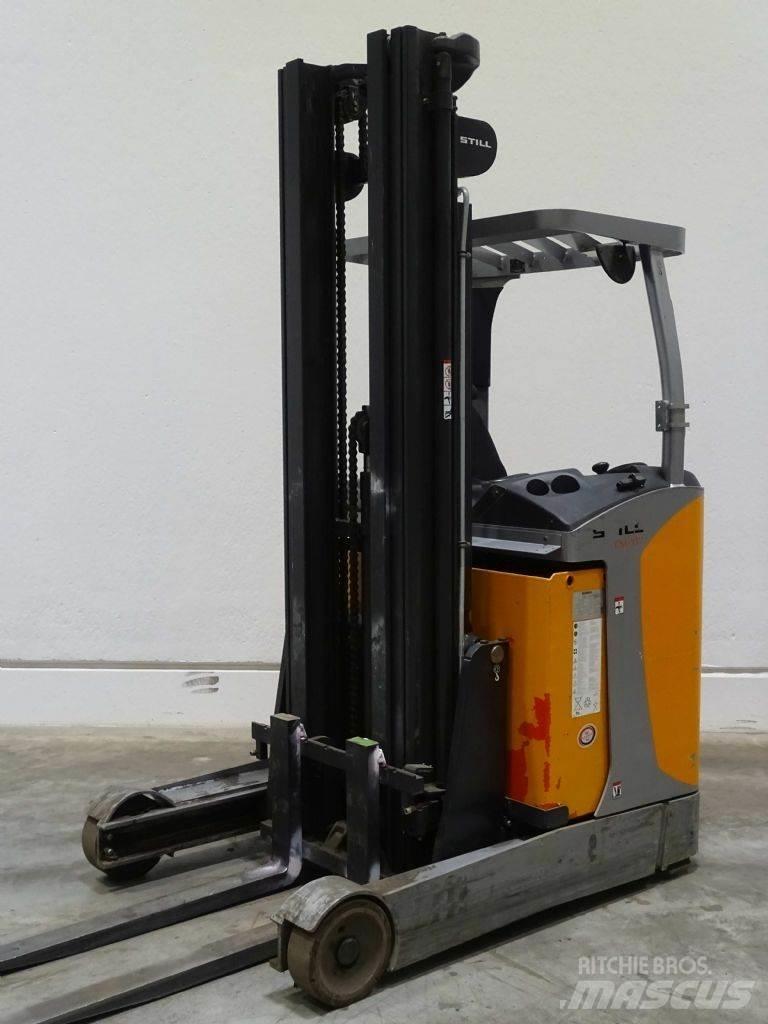 Still FM-X17 Reachtruck voor hoog niveau