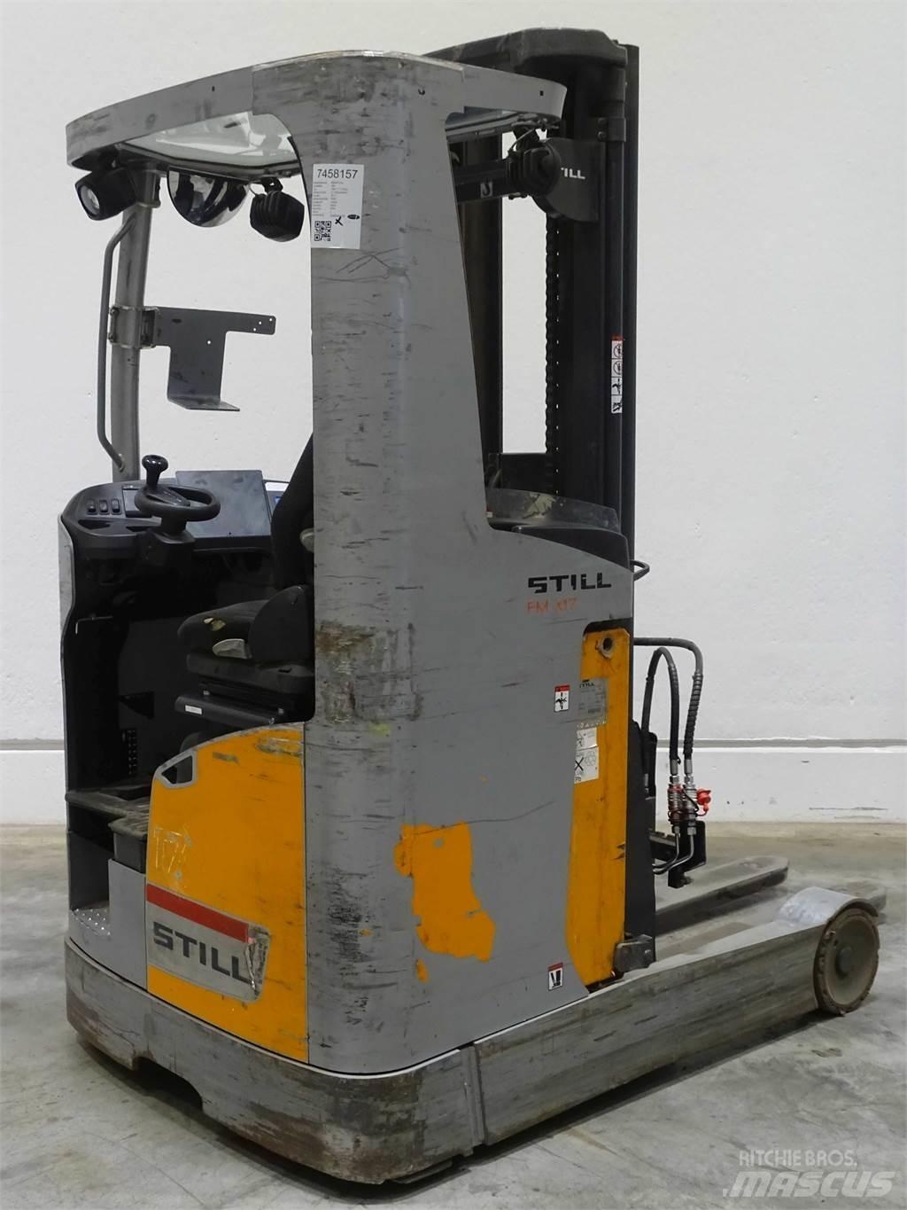 Still FM-X17 Reachtruck voor hoog niveau