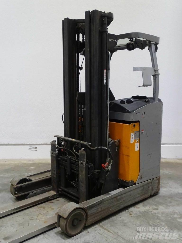 Still FM-X17 Reachtruck voor hoog niveau