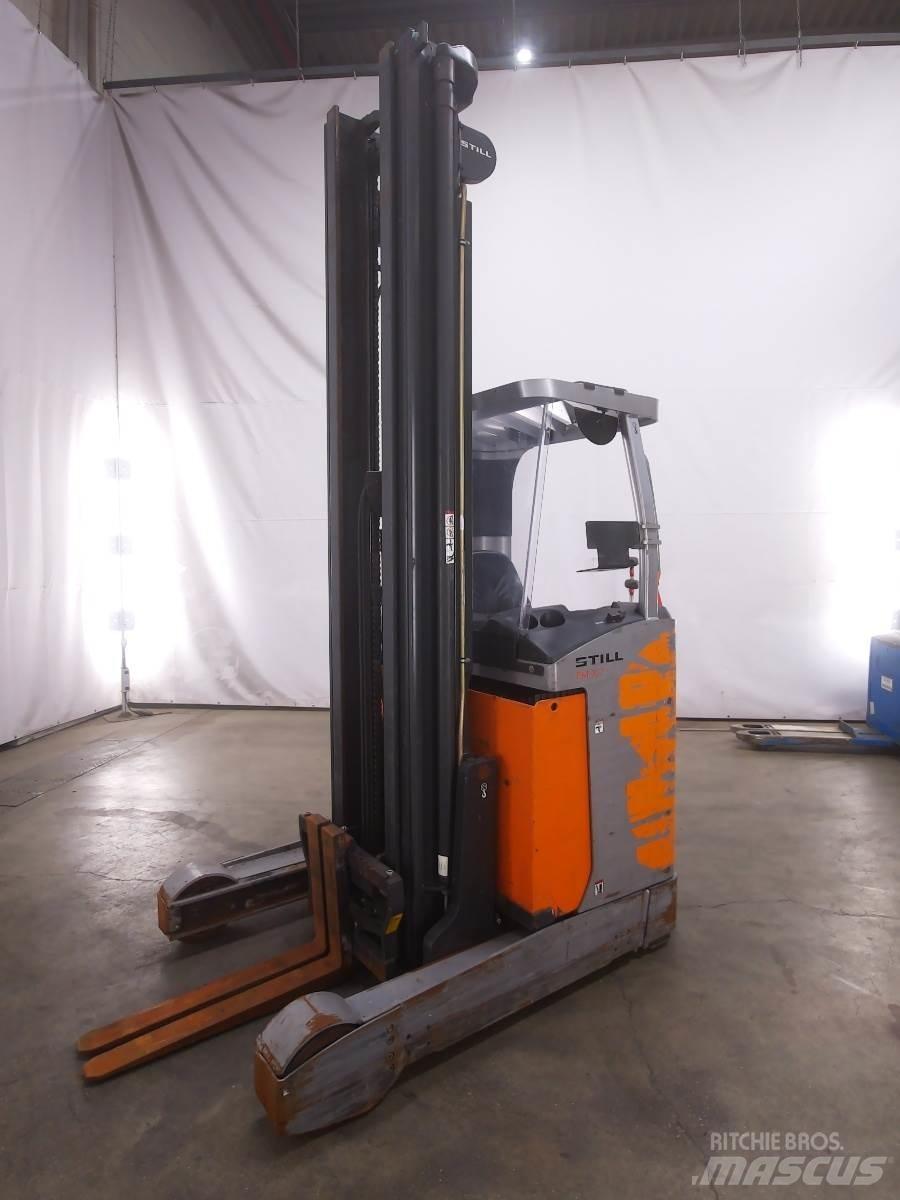 Still FM-X17 Reachtruck voor hoog niveau
