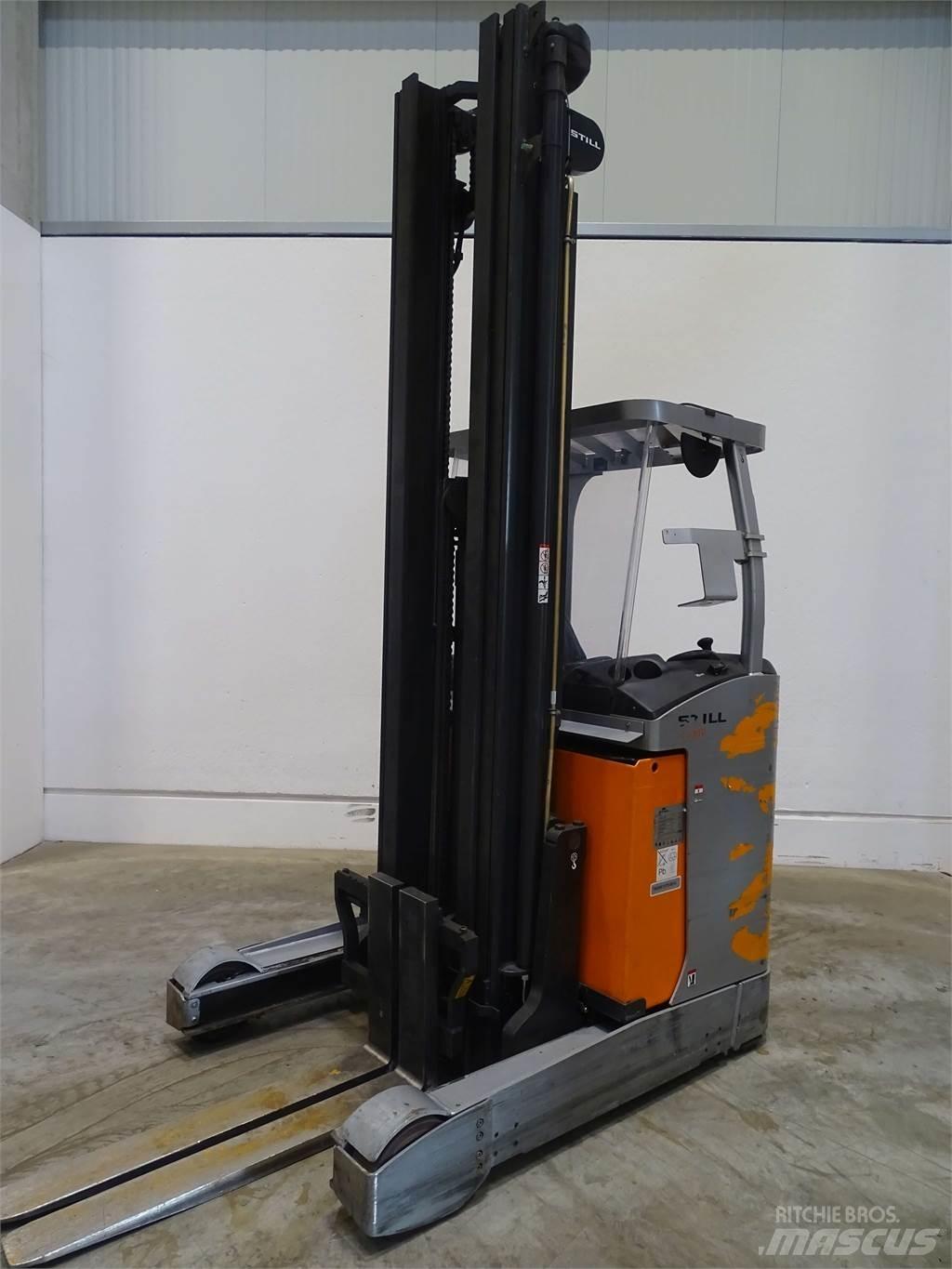 Still FM-X17 Reachtruck voor hoog niveau