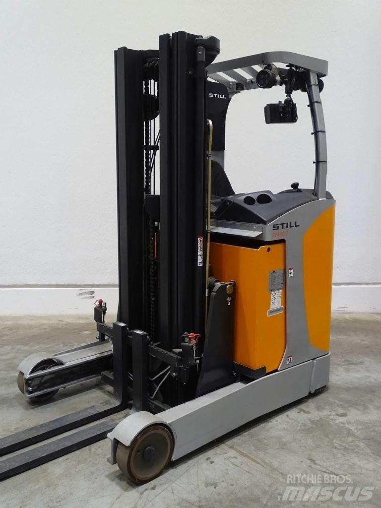 Still FM-X17 Reachtruck voor hoog niveau