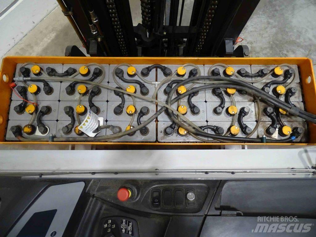Still FM-X17 Reachtruck voor hoog niveau