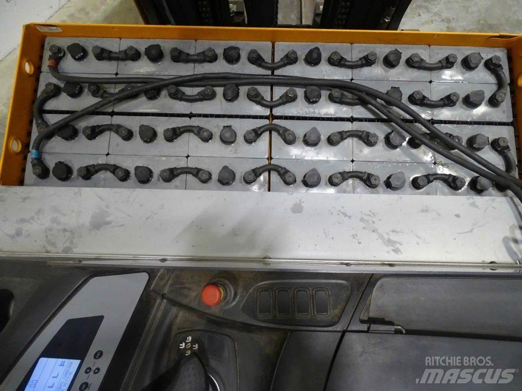Still FM-X17 Reachtruck voor hoog niveau
