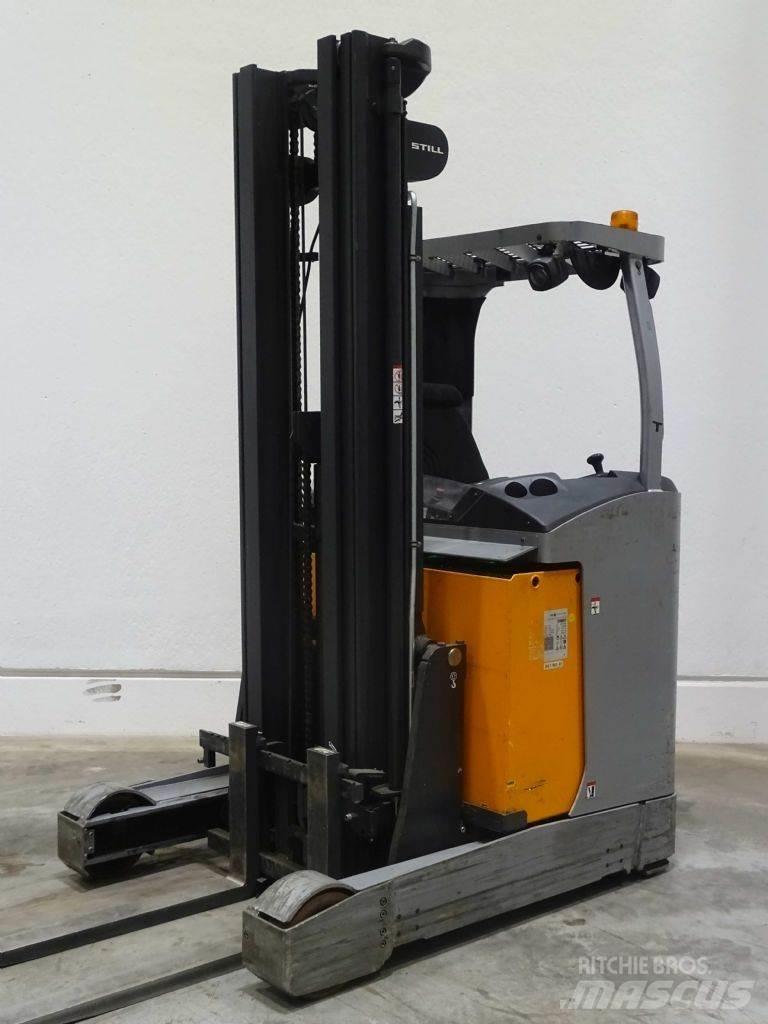 Still FM-X17 Reachtruck voor hoog niveau