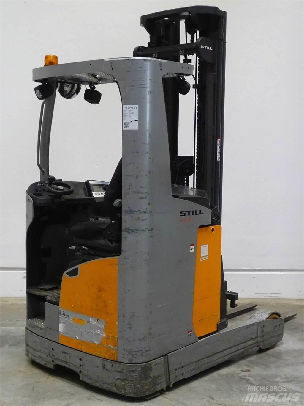 Still FM-X17 Reachtruck voor hoog niveau