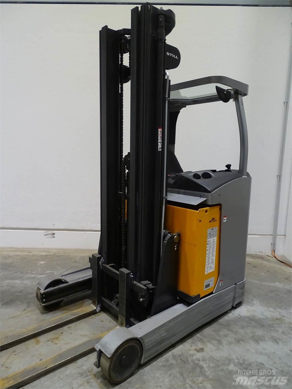 Still FM-X17 Reachtruck voor hoog niveau