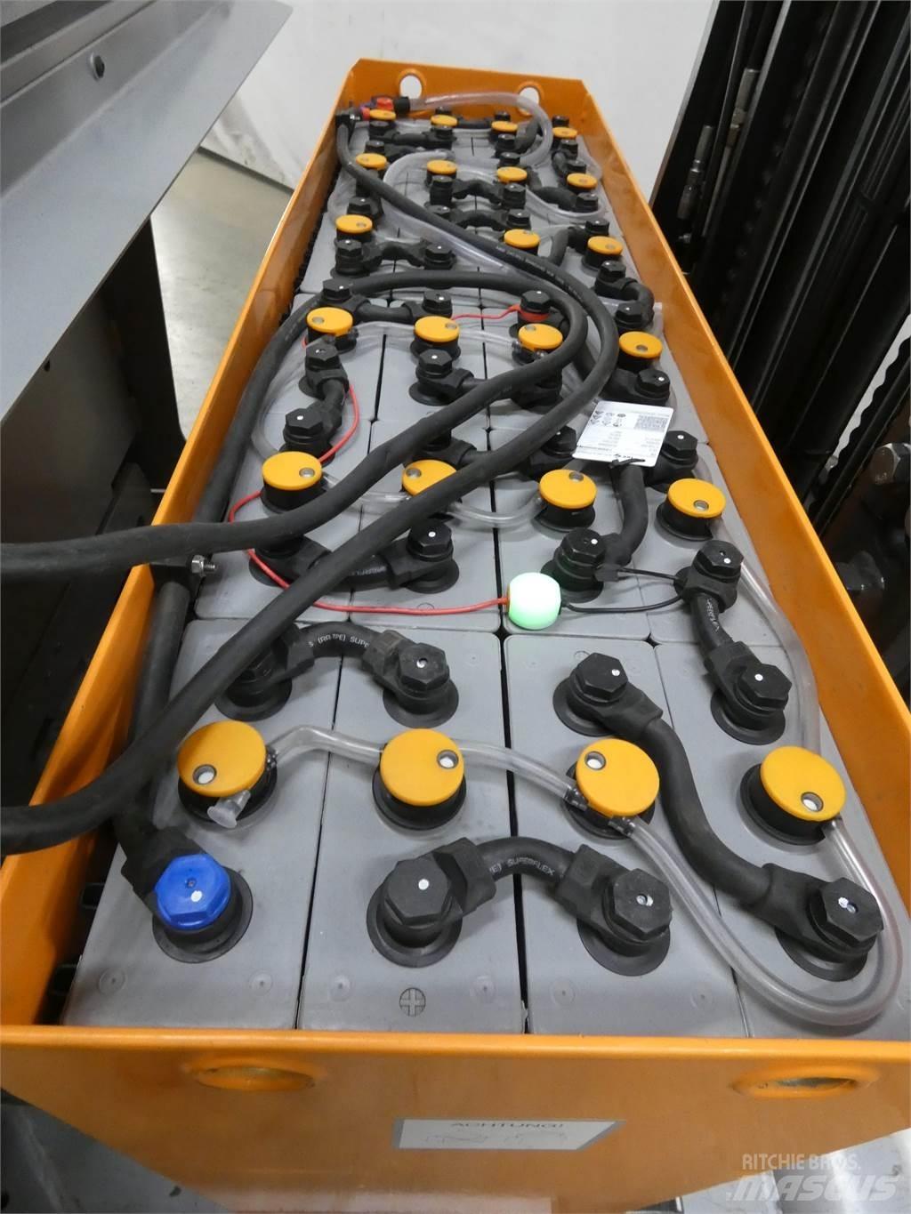 Still FM-X17 Reachtruck voor hoog niveau