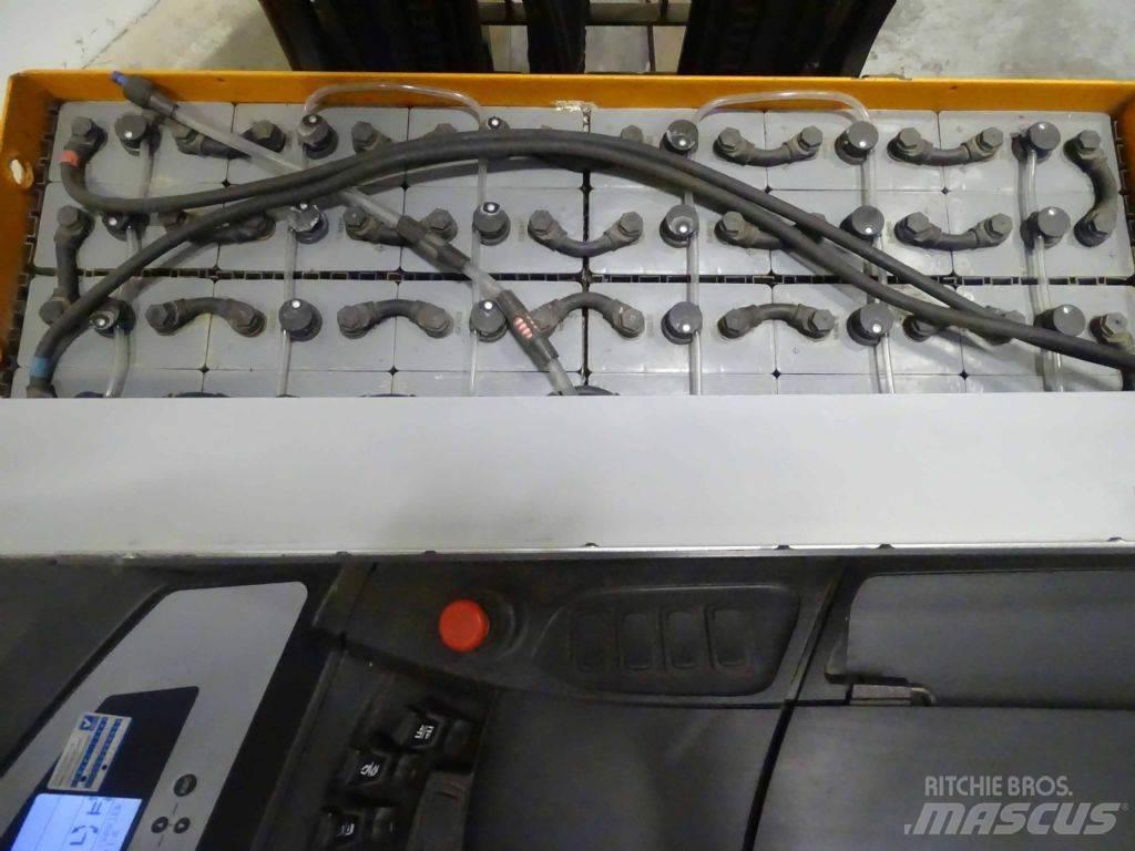 Still FM-X17 Reachtruck voor hoog niveau