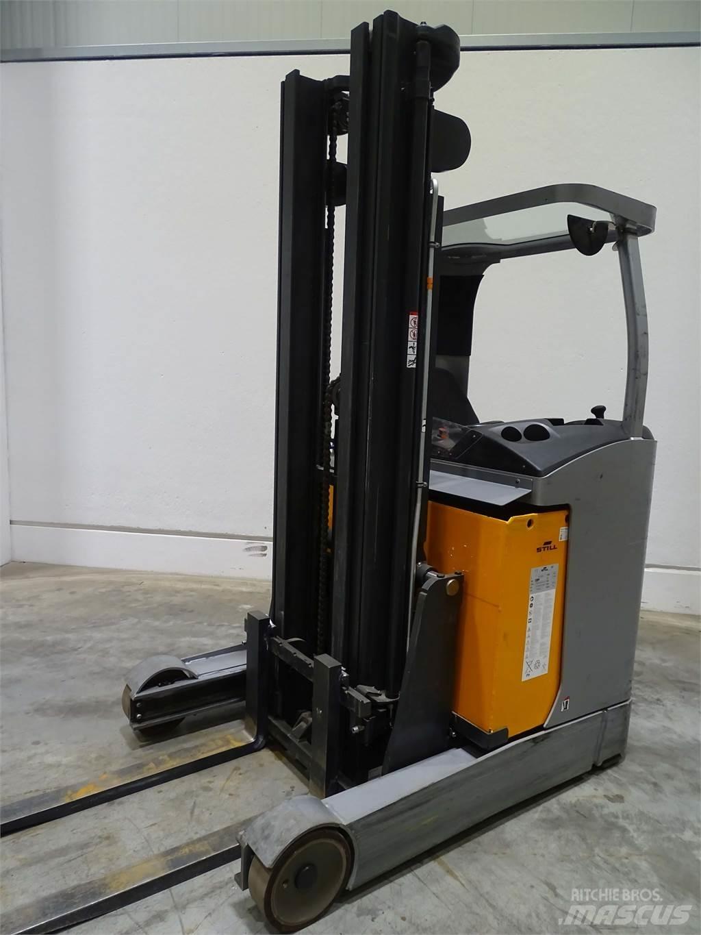 Still FM-X17 Reachtruck voor hoog niveau