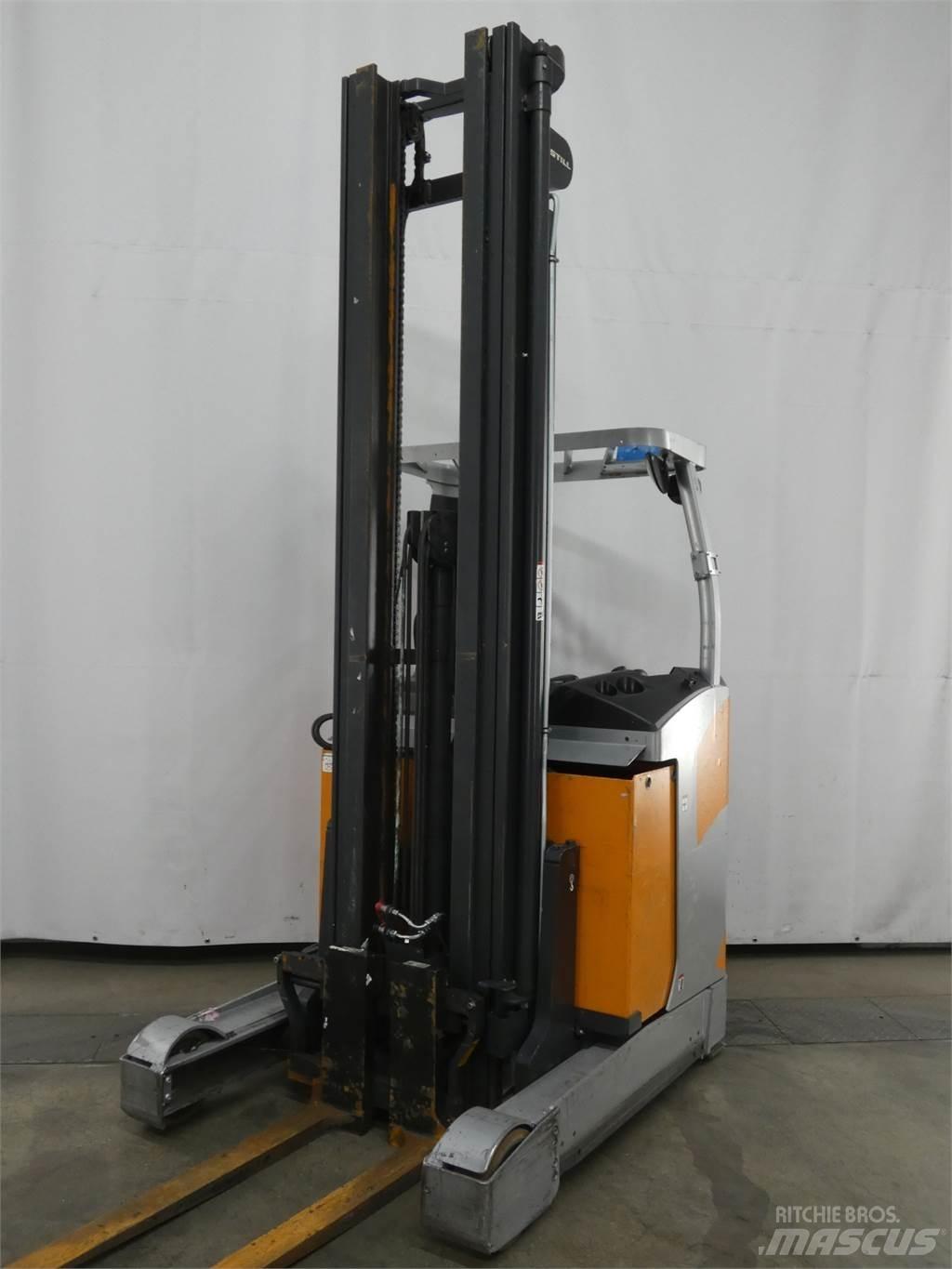 Still FM-X17 Reachtruck voor hoog niveau