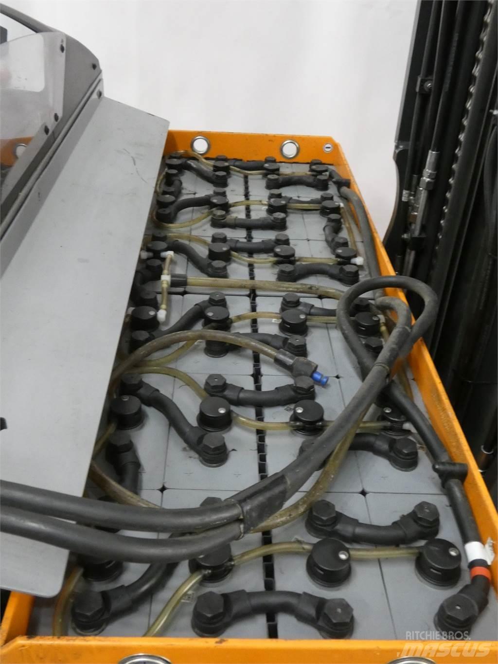Still FM-X17 Reachtruck voor hoog niveau