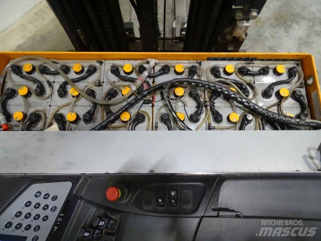 Still FM-X17 Reachtruck voor hoog niveau