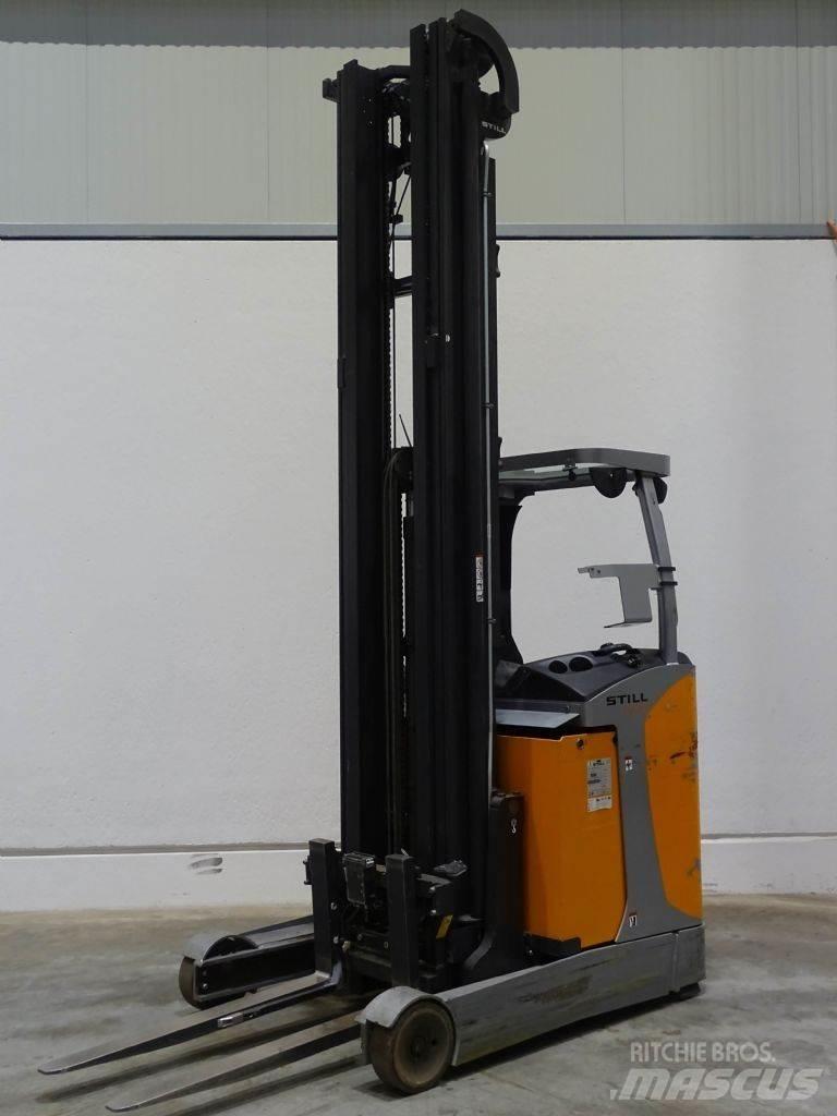 Still FM-X17 Reachtruck voor hoog niveau