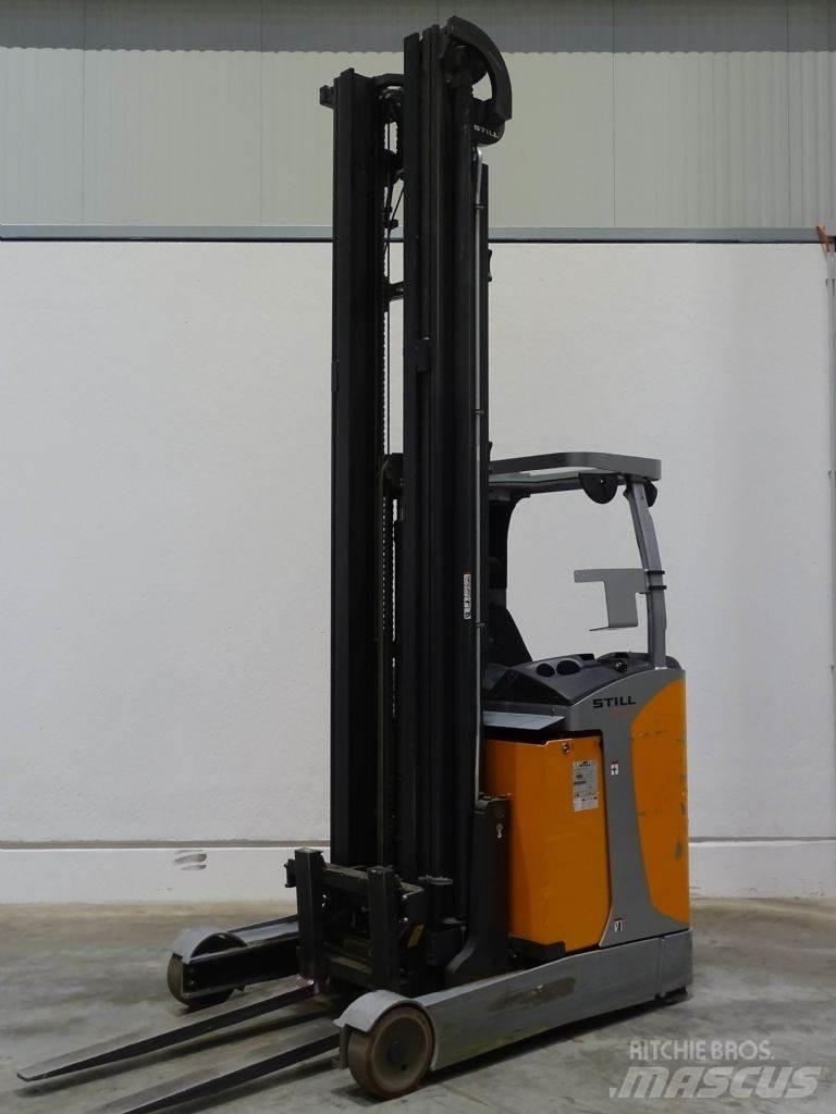 Still FM-X17 Reachtruck voor hoog niveau