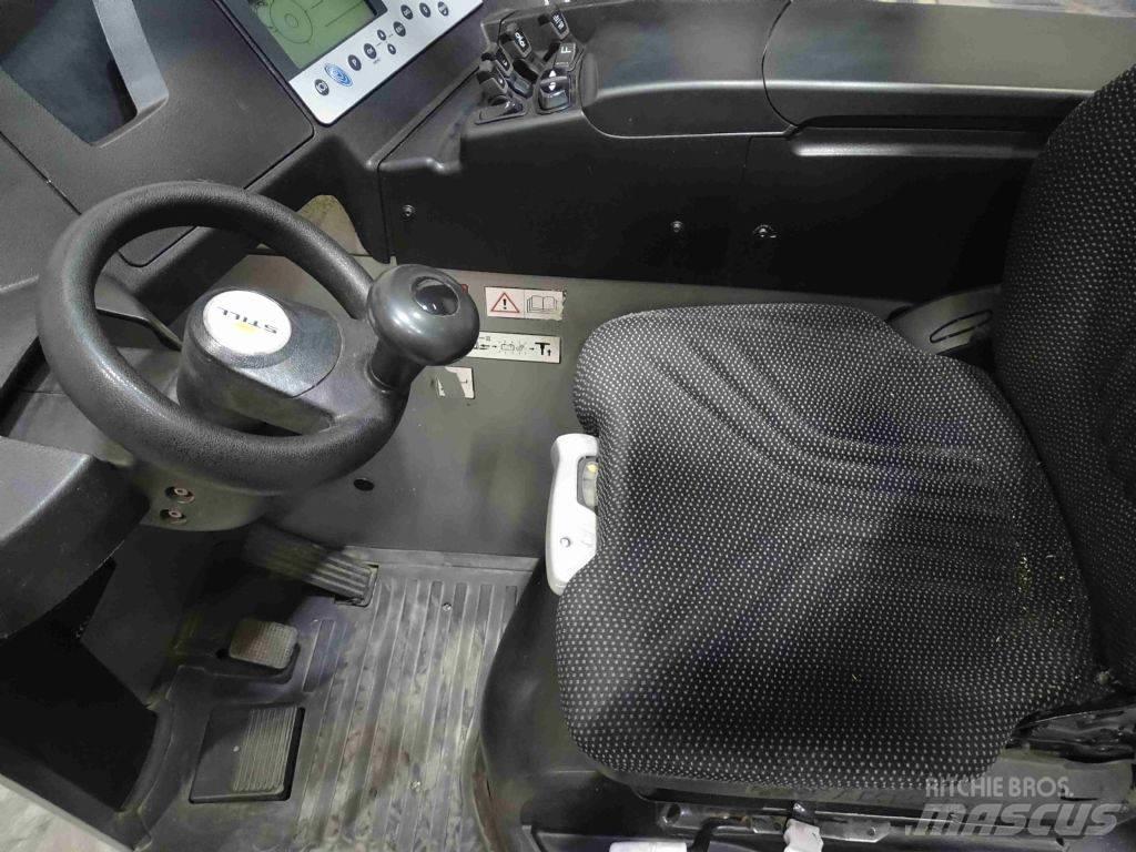 Still FM-X17 Reachtruck voor hoog niveau