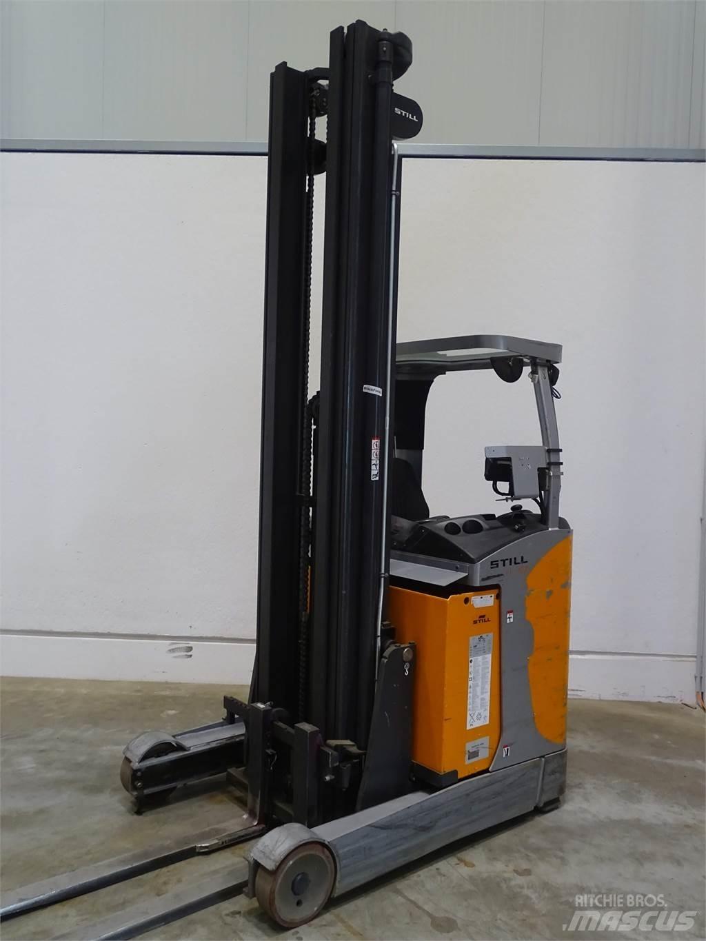 Still FM-X17 Reachtruck voor hoog niveau