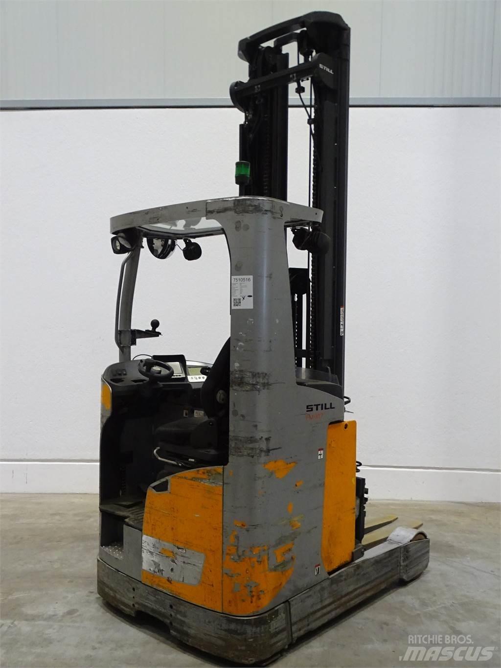 Still FM-X17 Reachtruck voor hoog niveau