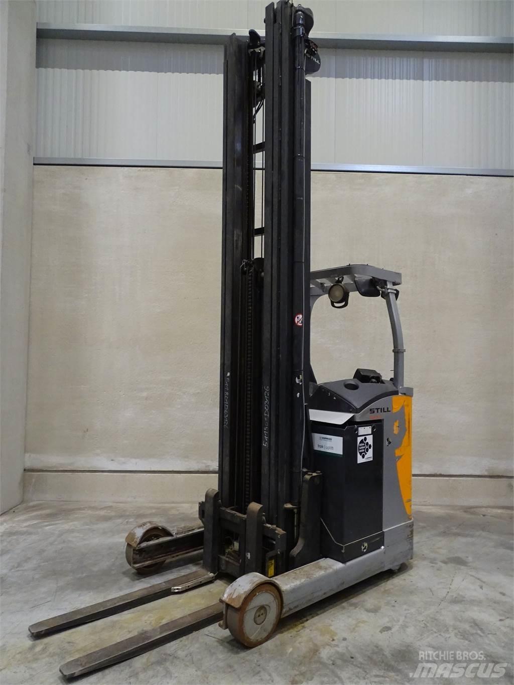 Still FM-X17 Reachtruck voor hoog niveau