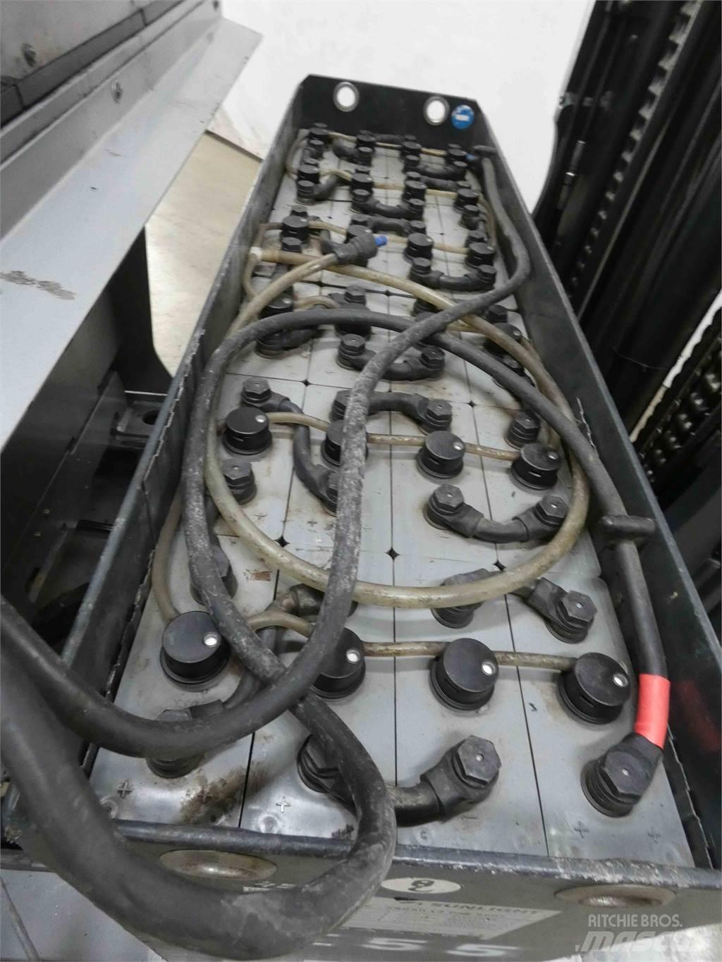 Still FM-X17 Reachtruck voor hoog niveau