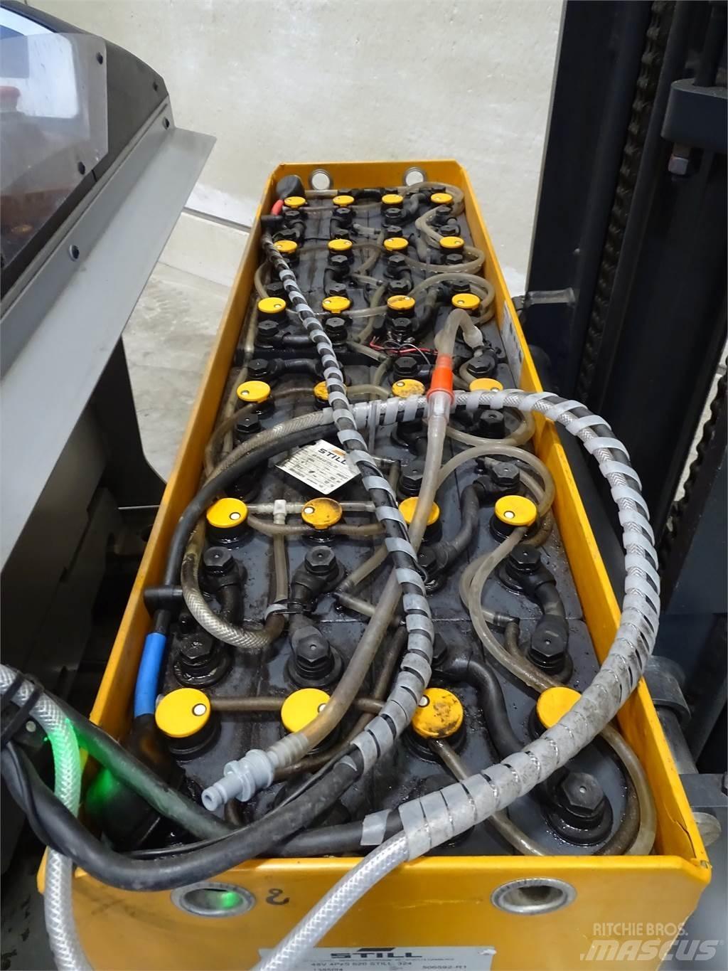 Still FM-X17 Reachtruck voor hoog niveau