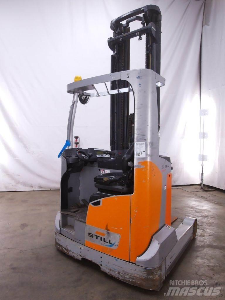 Still FM-X17WV Reachtruck voor hoog niveau