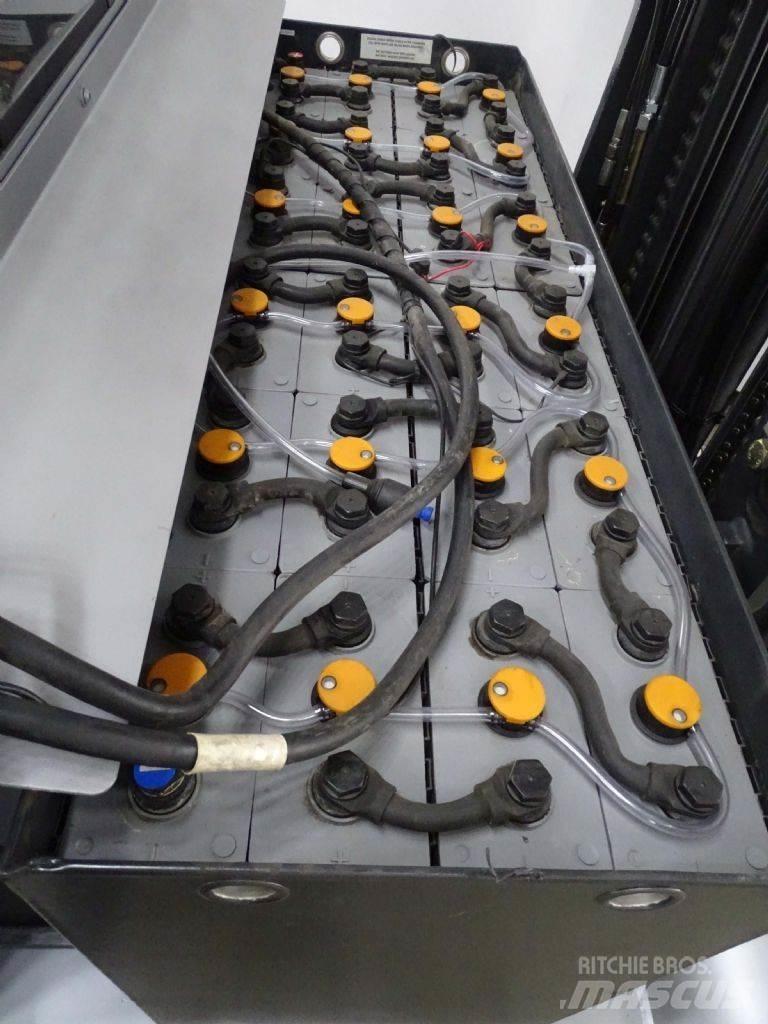 Still FM-X20 Reachtruck voor hoog niveau