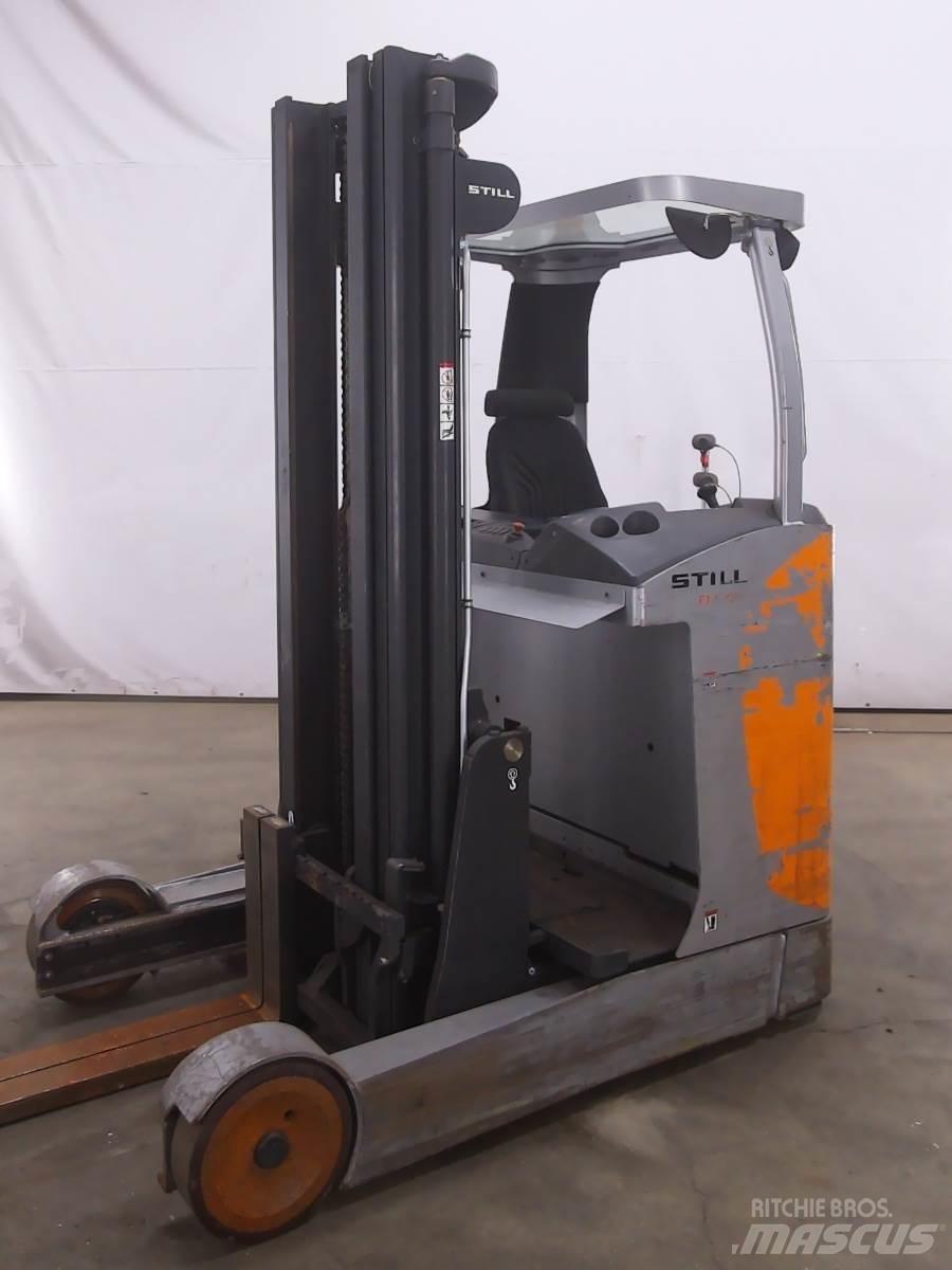 Still FM-X20 Reachtruck voor hoog niveau