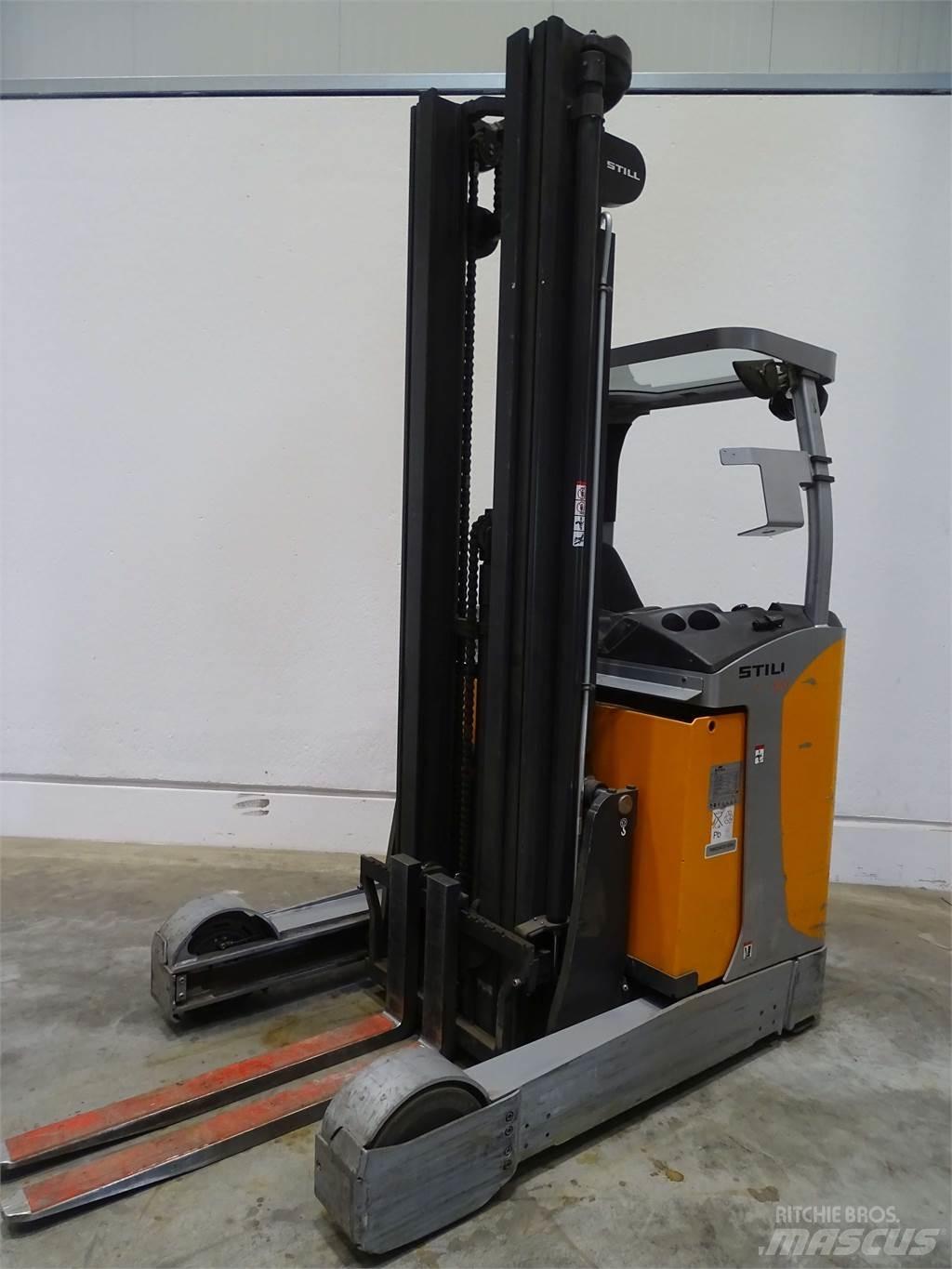 Still FM-X20 Reachtruck voor hoog niveau